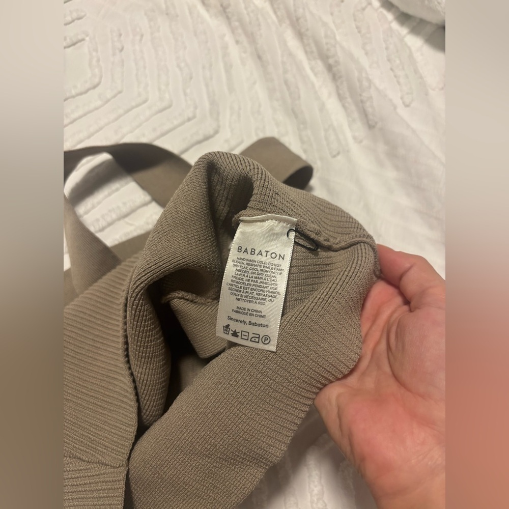 Tan Ribbed Cross-Front Crop Top - Picture 3 of 8